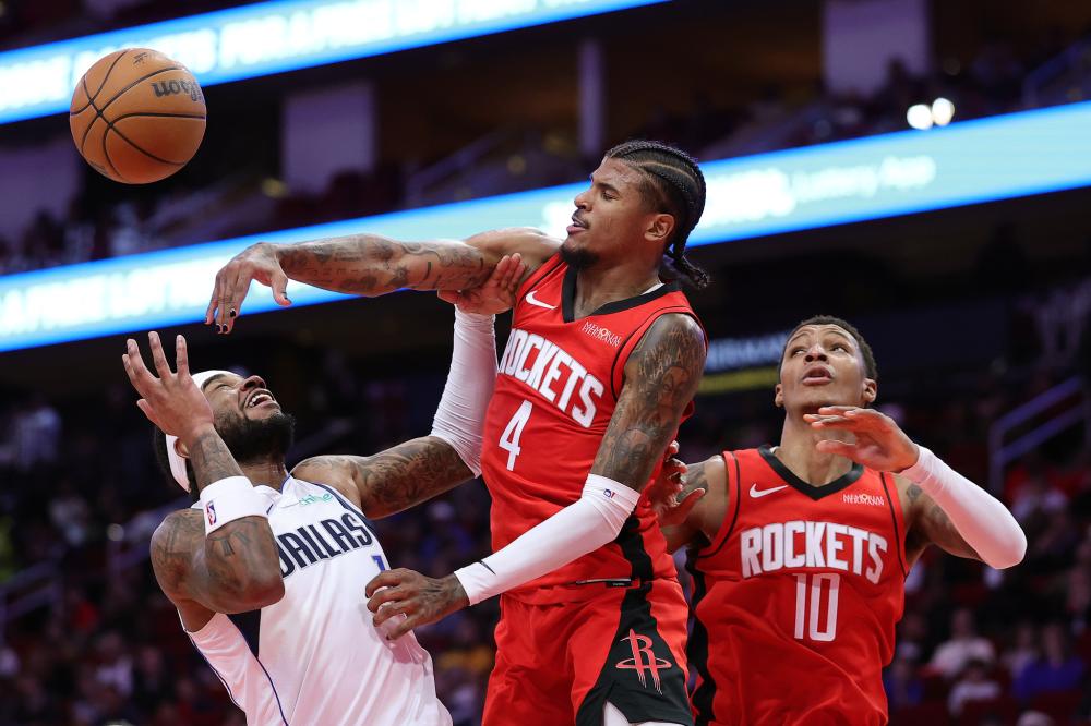 试佩戴新装 试佩戴新装