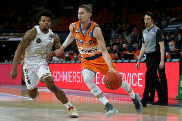 英雄在球迷 英雄在球迷