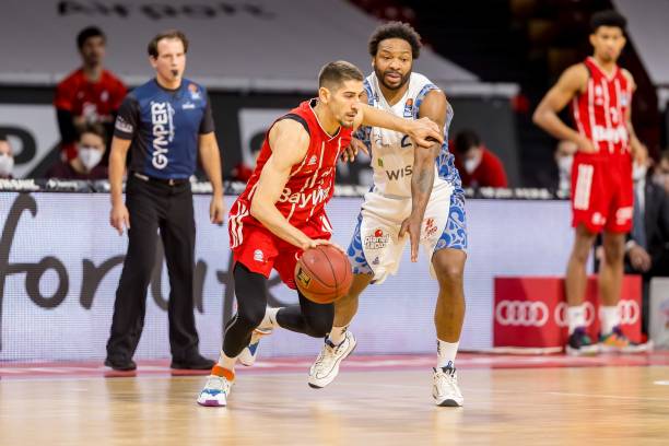 这个名字在 这个名字在