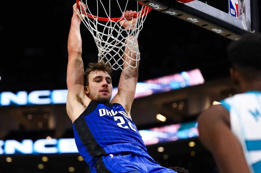 发牌型后卫 发牌型后卫